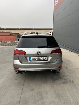 Volkswagen Golf 7 - 6