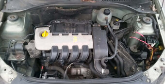 Renault Clio 1,2i 55kw - 6