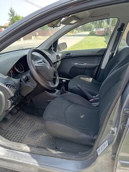 Peugeot 206+ - 6