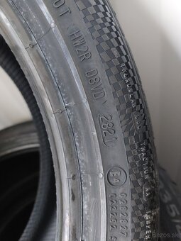 235/40R18 ZR XL 95Y FR Continental 2021 - 6