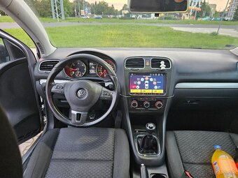Predám Volkswagen Golf 6 2.0tdi 81kw - 6