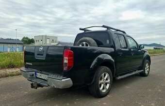 Nissan Navara D40 2.5 dCi 128 kW 4x4 Manuál - 6