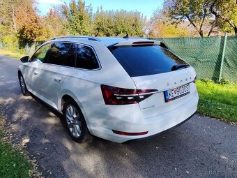 Škoda Superb combi 2.0 TDI STYLE ročník 2023 - 6