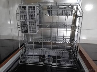 predám umývačku riadu značky Bosch - 6