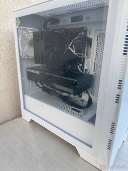 Herný PC/RTX 4070 Ti/Ryzen 9 5950x/16 GB RAM/2TB SSD - 6