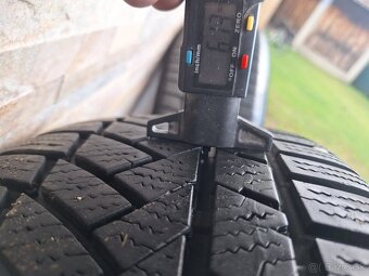 235/65 r17 Continental Vinter contact Zimne - 6