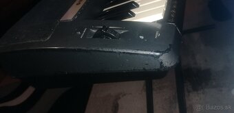 Predám yamahu psr640 - 6