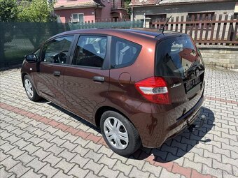Honda Jazz 1.2 66kW 2012 122461km 1.majitel TAŽNÉ - 6