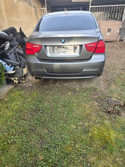 Bmw e90 330d 180kw - 6