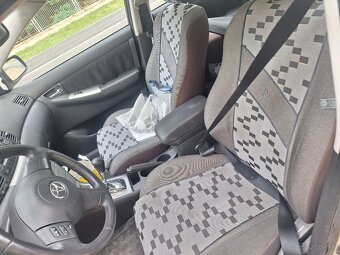 TOYOTA COROLLA 1,4 DIESEL 66KW AUTOMAT KLÍMA - 6