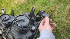 Nissan X-Trail XTrail X Trail T31 - Svetlo Svetlomet Lampa - 6