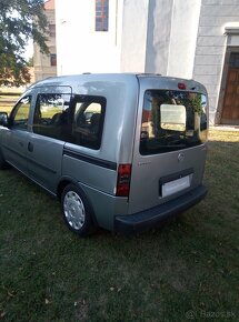 Opel Combo Tour 1.7cdti 74kw rok 2010 XL Family - 6