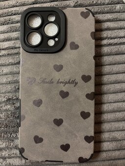 iPhone 16 pro max - kryty - 6