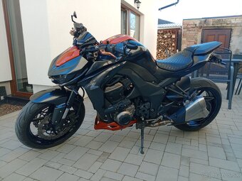 Kawasaki Z 1000 - 6