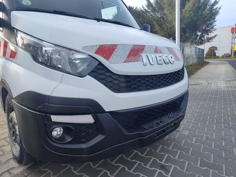 ChatGPT powiedział: IVECO DAILY DIELŇA – 6 MIESTNE - 6