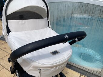 Cybex off white - 6
