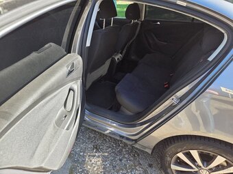 Predám Volkswagen Passat 1.9Tdi 77kw - 6
