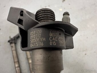 Vstrekovace 3.0tdi Bosch 059130277AR - 6