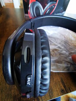 Predam sluchadla na bluetooth - 6