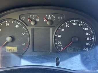 Volkswagen polo 9n 1.2 12v - 6