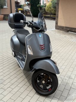 Vespa GTS 300 - 6