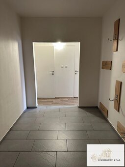 Na prenájom 4.izbový byt Ťahanovce - 6