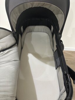 Kočík Joolz day+ brilliant black - 6