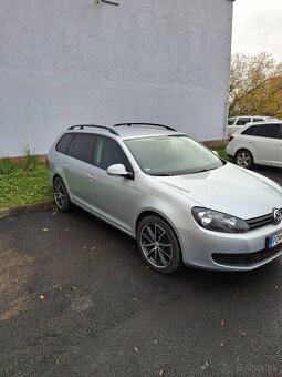 Predám VW Golf 1.6 TDI DSG - 6