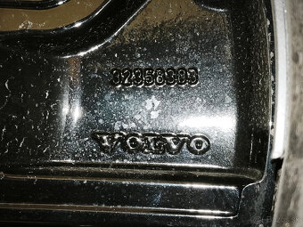 NOVÁ LETNÁ SADA - Volvo XC60 - 20" alu / Michelin - 6