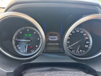 TOYOTA LAND CRUISER PRADO - 6