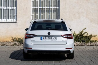 Škoda Superb Combi 2.0 TDI DSG 140kW - 6