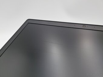 ▼DELL Precision 3520 - 15,6" / i7-7820HQ / GPU 2GB / 8GB / - 6