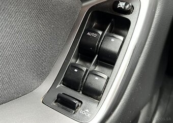 Subaru Outback 2.5i PANORAMA KOUPENO V ČR benzín manuál - 6