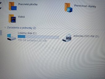predám notebook Hp 250 g5 , Intel core i5 , 8gb ram , ssd - 6