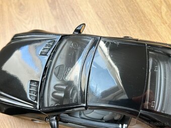 Mercedes-benz SL500 1:18 Welly - 6