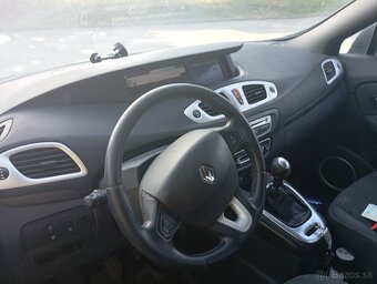 Predám Renault Scenic - 6