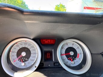 Renault Megane 1.6i 16V - 6