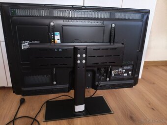 LG 42PN450B - 6