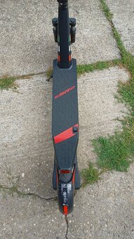 elektro kolobezka APRILIA ESR2 - 6