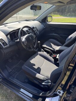 Peugeot 4007 2.2 HDI - 6