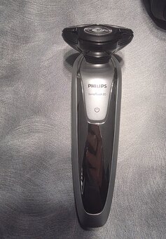 Holiaci strojček PHILIPS senso touch 3D - 6