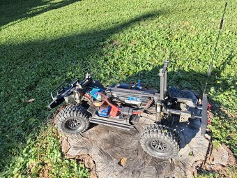 Traxxas TRX-4 Land Rover Defender - 6