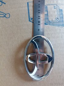 Toyota  Carina e emblemy / znaky na karoseriu - 6