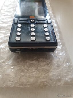 Sony Ericsson K810i - 6