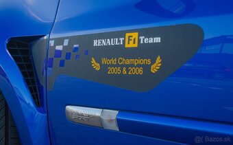 Renault Clio RS 2.0i 16V - 6