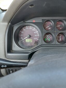Mitsubishi Pajero III , 2.5 TD 73kw - 6