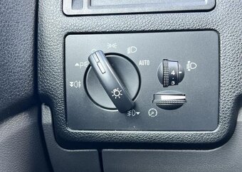 Ford Kuga 2.0TDCi PANORAMA KŮŽE ALU nafta manuál 103 kw - 6