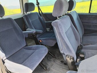 Volkswagen Caravelle 2,5 TDI syncro T4 - 6