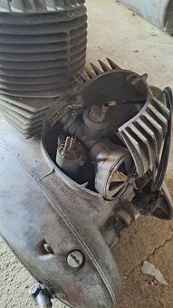 Motor Jawa 250 353 - 6