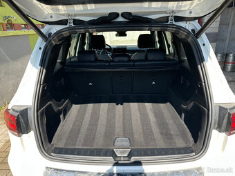 Mercedes-Benz GLB 200 - 6